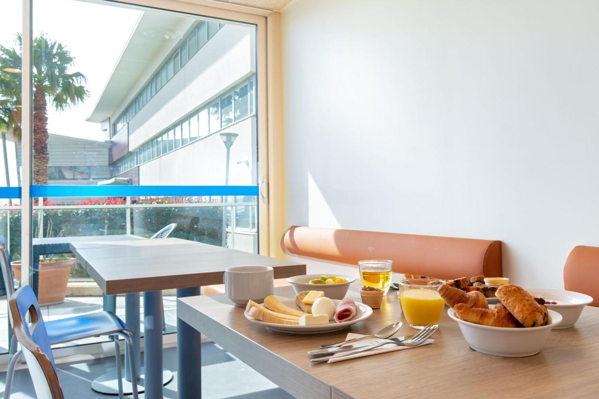 Ibis Budget Marseille L'Estaque Exterior photo