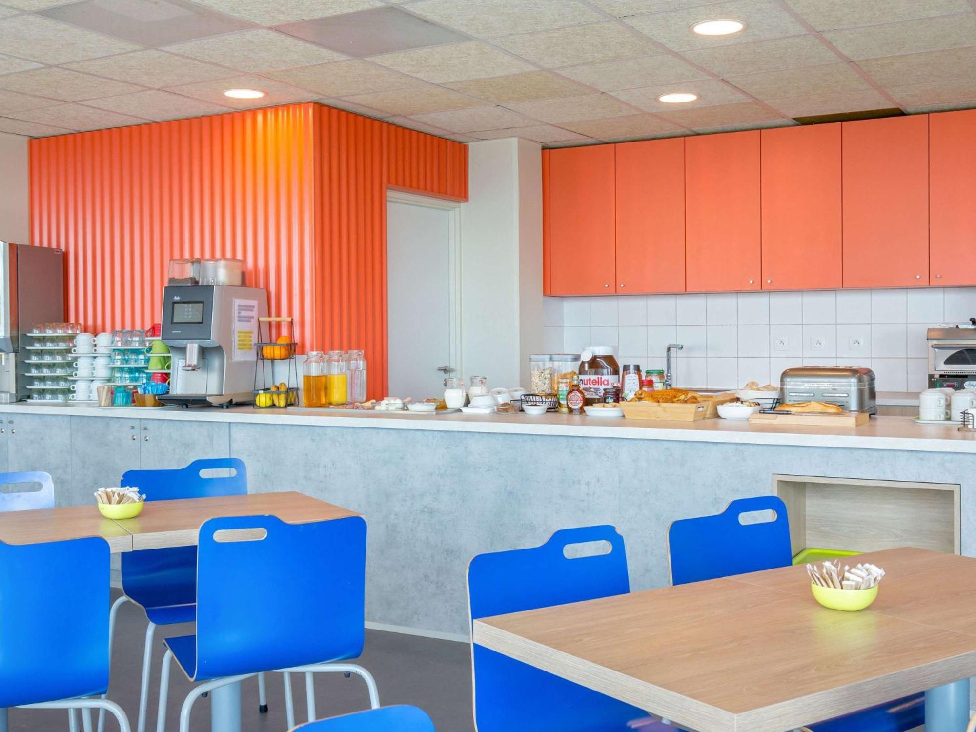 Ibis Budget Marseille L'Estaque Exterior photo