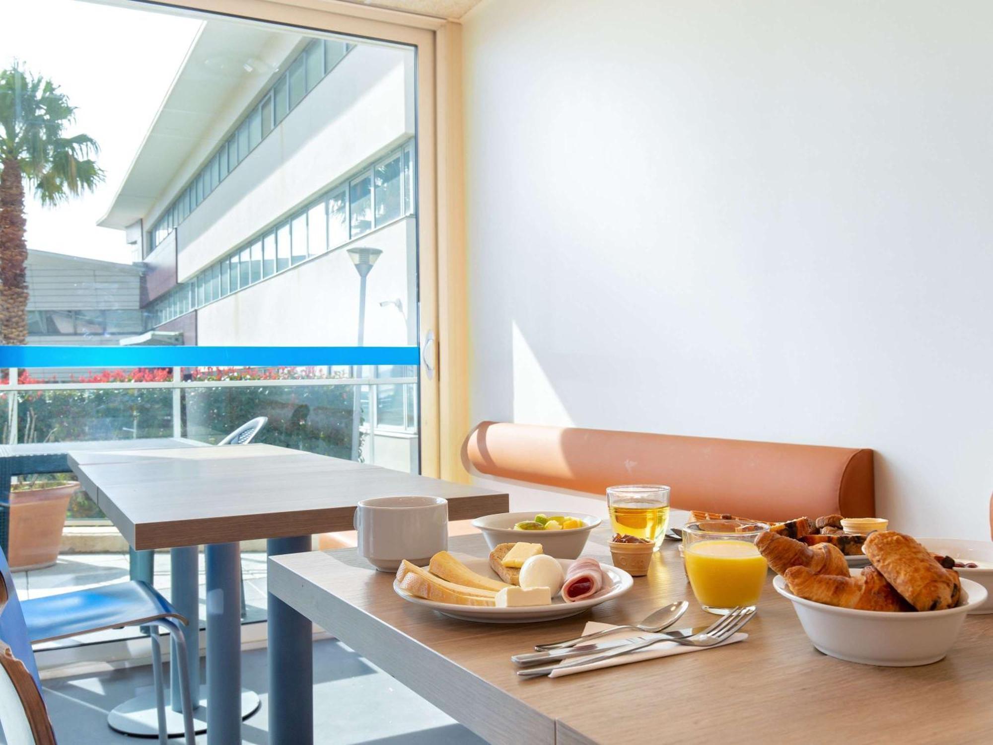 Ibis Budget Marseille L'Estaque Exterior photo