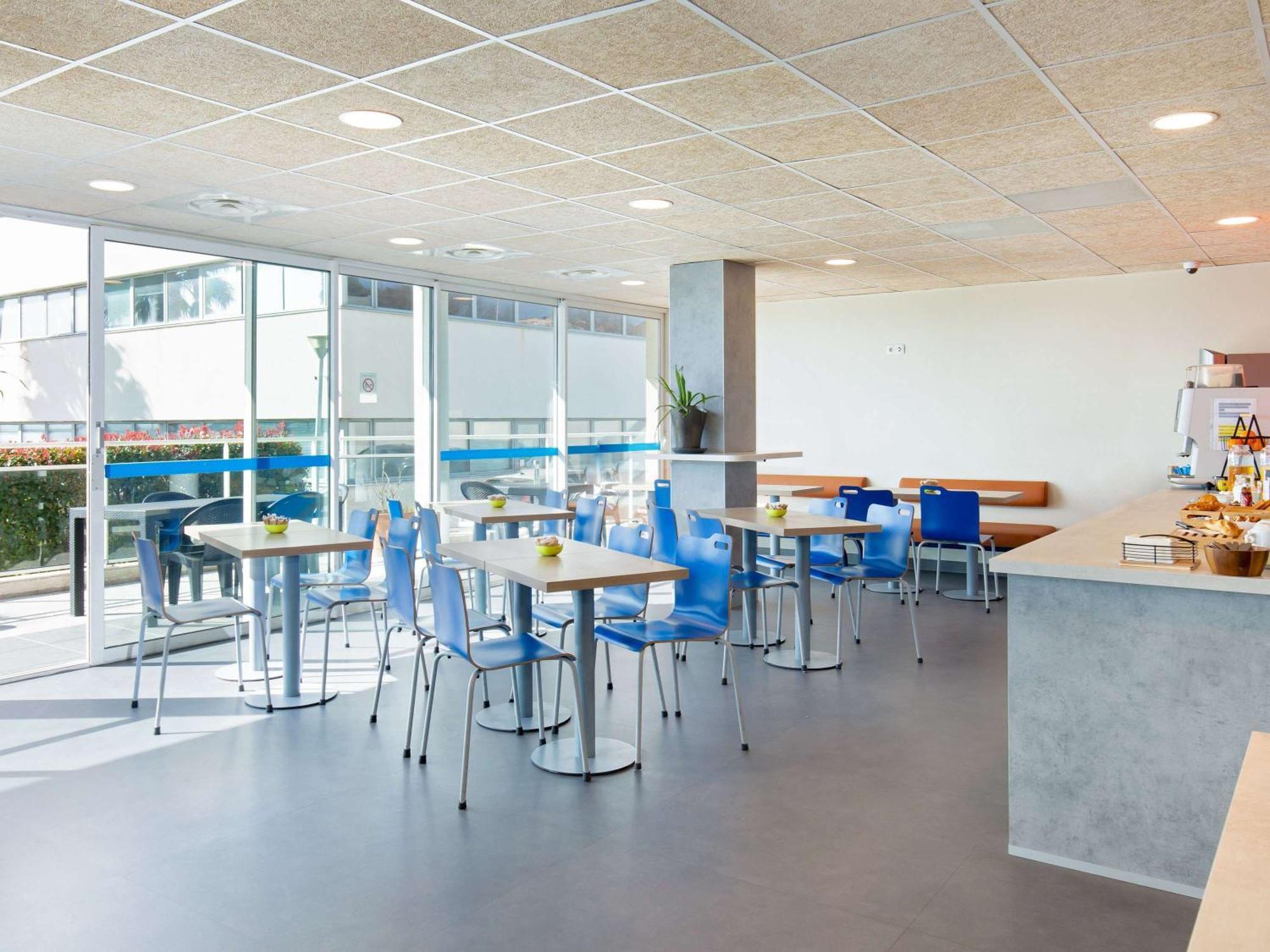 Ibis Budget Marseille L'Estaque Exterior photo